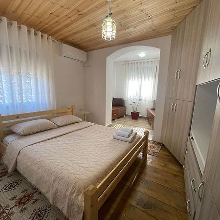 Guesthouse Kroi City Center Berat Dış mekan fotoğraf