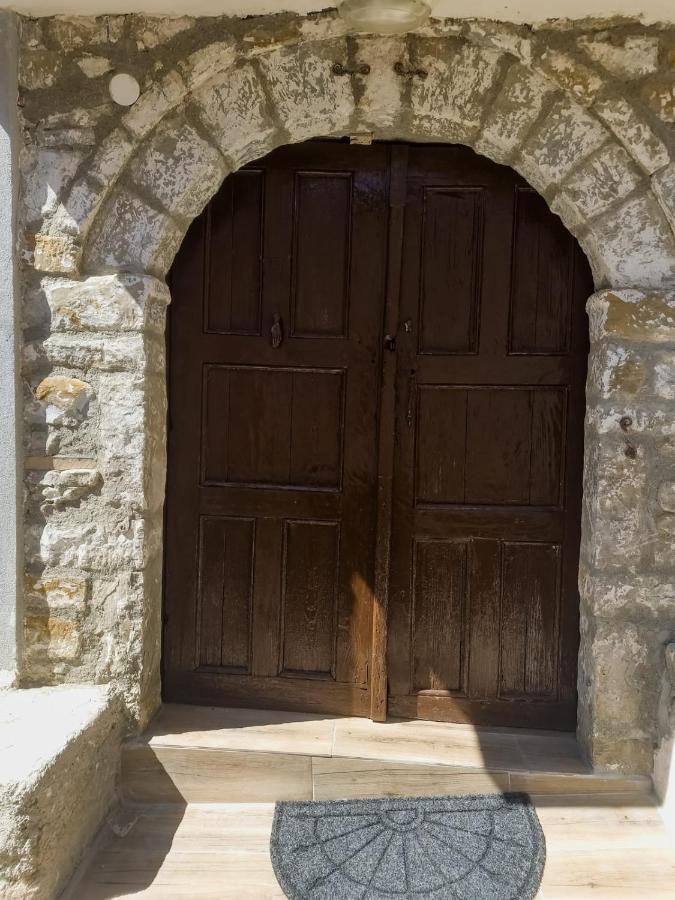 Guesthouse Kroi City Center Berat Dış mekan fotoğraf