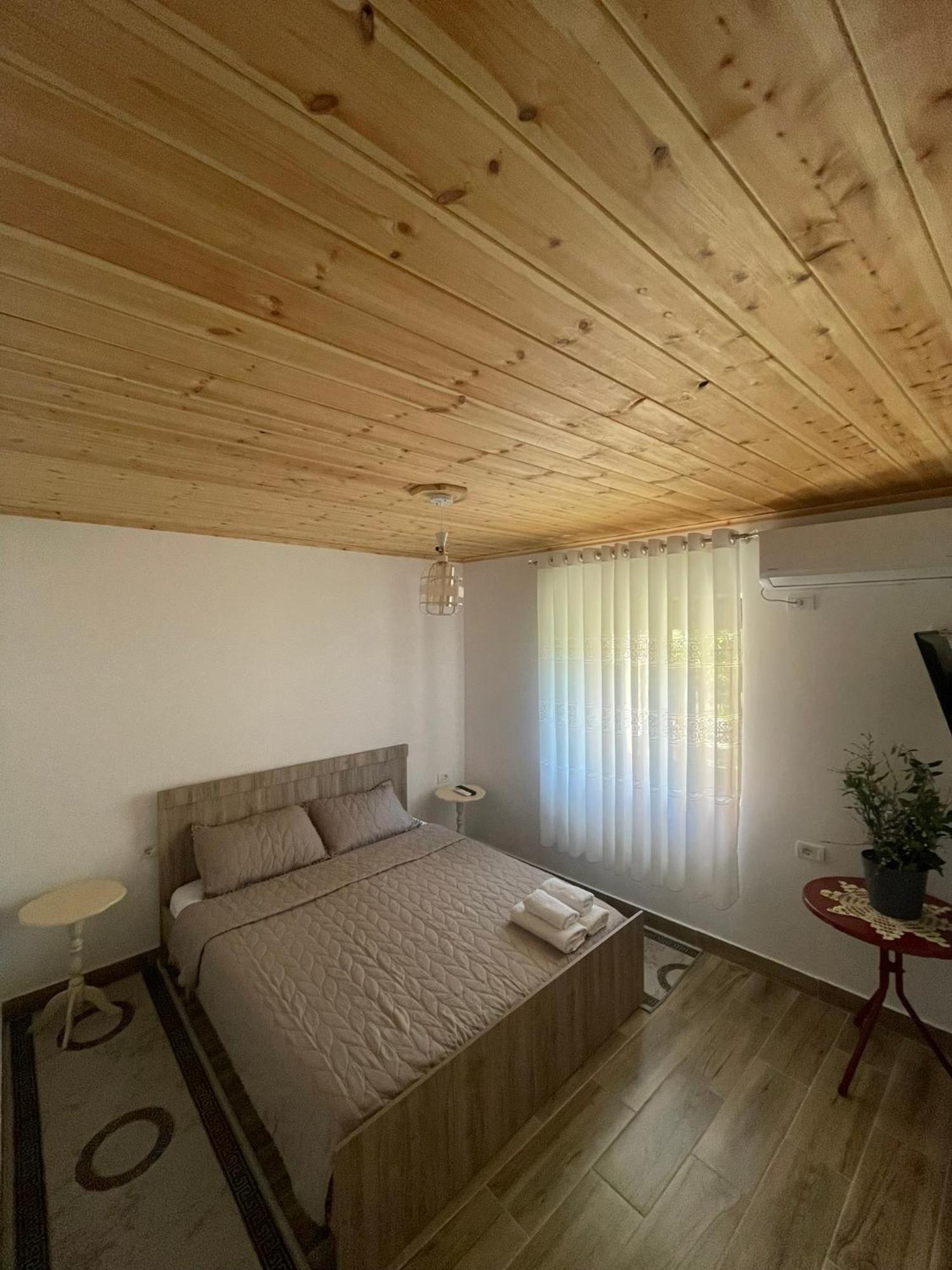 Guesthouse Kroi City Center Berat Dış mekan fotoğraf