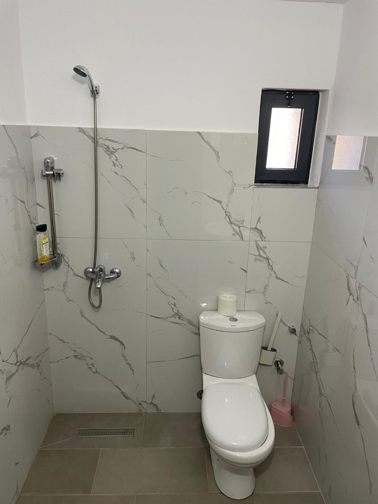 Guesthouse Kroi City Center Berat Dış mekan fotoğraf